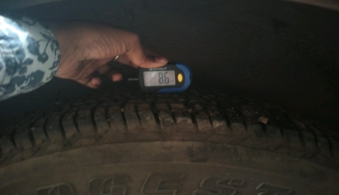 2016 Mahindra XUV500 W10 AT, Diesel, Automatic, 1,05,120 km, tyre