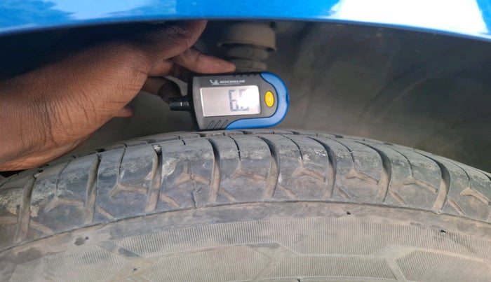 2013 Nissan Sunny XL DIESEL, Diesel, Manual, 1,32,736 km, tyre