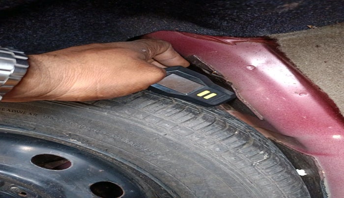 2011 Tata Indigo CS GLX, Petrol, Manual, 3,198 km, tyre