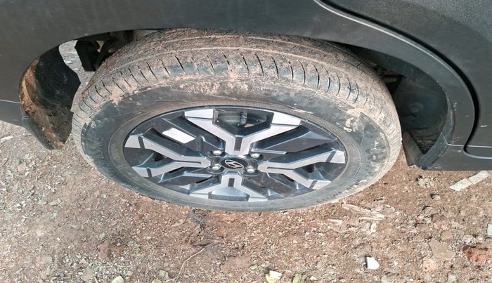 2024 Hyundai EXTER SX (O) CONNECT, Petrol, Manual, 6,834 km, tyre