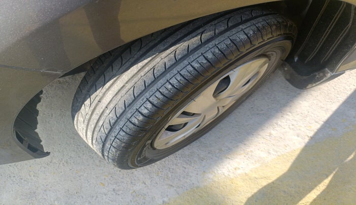 2018 Honda Amaze 1.2L I-VTEC S, Petrol, Manual, 45,019 km, tyre