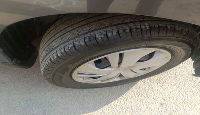 2018 Honda Amaze 1.2L I-VTEC S, Petrol, Manual, 45,019 km, tyre