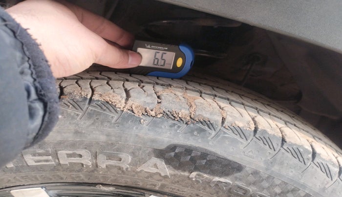 2023 Maruti Grand Vitara DELTA SMART HYBRID AT, Petrol, Automatic, 19,498 km, tyre