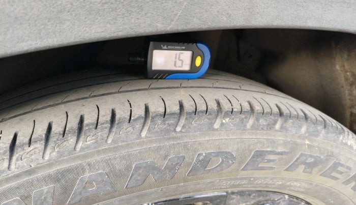 2023 Hyundai VENUE  SX(O) 1.0 Turbo MT Knight Edition, Petrol, Manual, 59,886 km, tyre