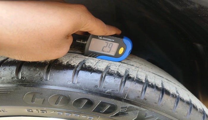 2021 MG HECTOR PLUS SELECT 2.0 DIESEL TURBO MT 7-STR, Diesel, Manual, 45,674 km, tyre