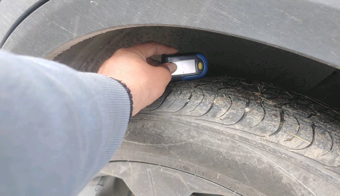 2023 KIA SELTOS HTK PLUS 1.5 IMT, Petrol, Manual, 8,056 km, tyre