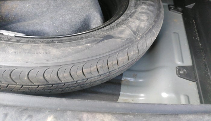 2023 KIA SELTOS HTK PLUS 1.5 IMT, Petrol, Manual, 8,056 km, tyre