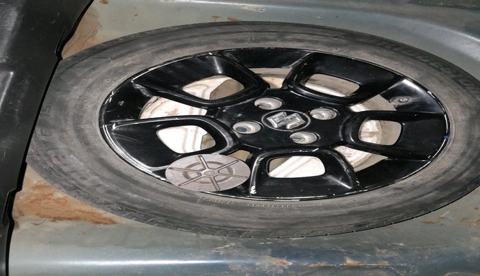 2018 Maruti IGNIS ZETA 1.2, Petrol, Manual, 69,673 km, tyre