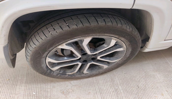 2021 Jeep Compass MODEL S (O) DIESEL 4X4 AT, Diesel, Automatic, 71,752 km, tyre