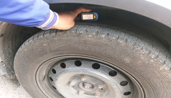 2018 Mahindra XUV500 W7, Diesel, Manual, 78,338 km, tyre