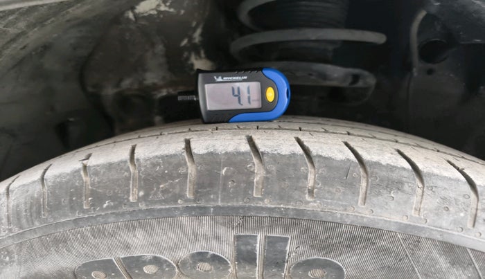 2021 Hyundai Creta S 1.5 PETROL, Petrol, Manual, 27,199 km, tyre