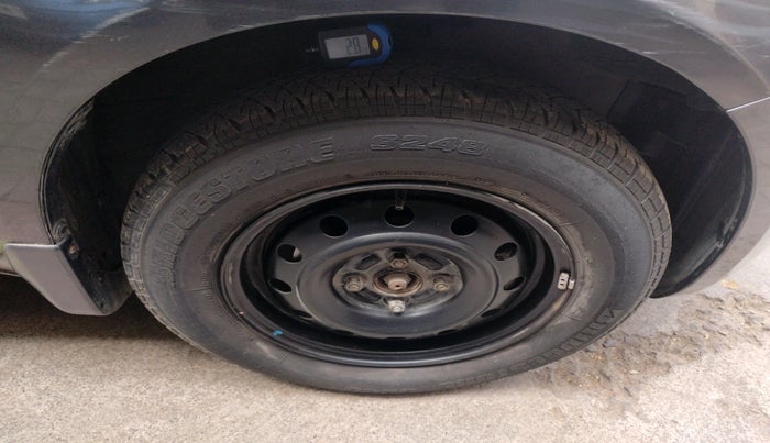 2014 Maruti Ritz VXI, Petrol, Manual, 52,657 km, tyre