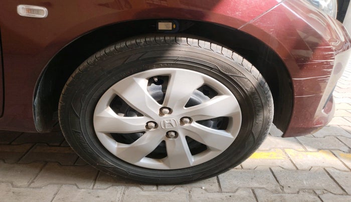 2014 Honda Mobilio 1.5L I-VTEC S, Petrol, Manual, 18,974 km, tyre