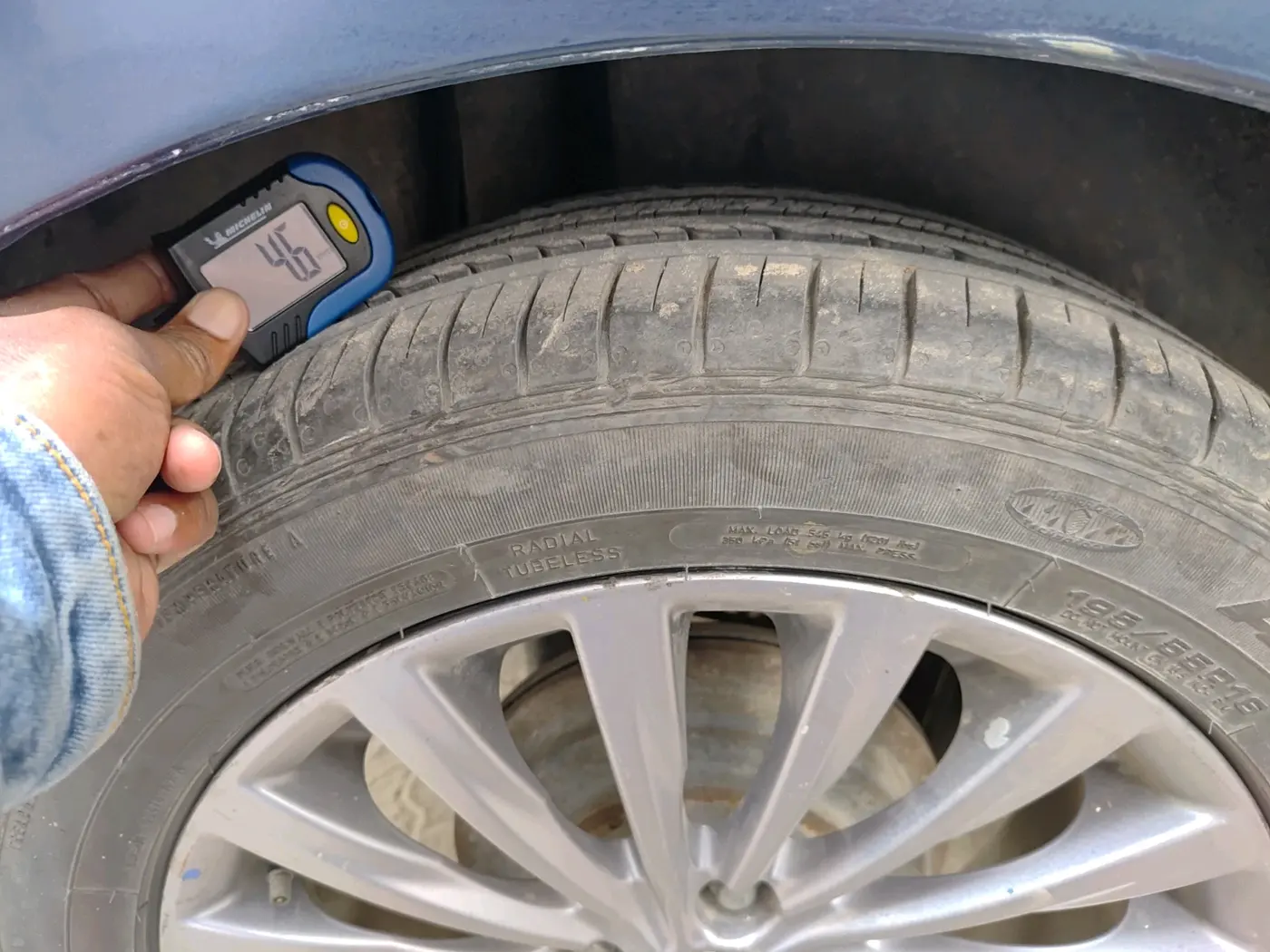 2018 Maruti Ciaz ALPHA 1.4 PETROL, CNG, Manual, 68,682 km, tyre