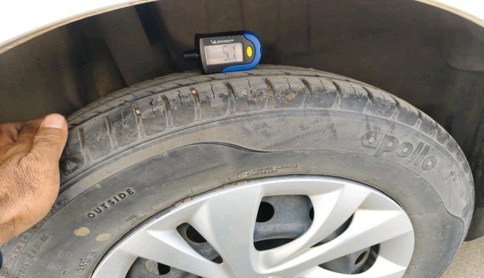 2021 Maruti Swift VXI, Petrol, Manual, 20,541 km, tyre