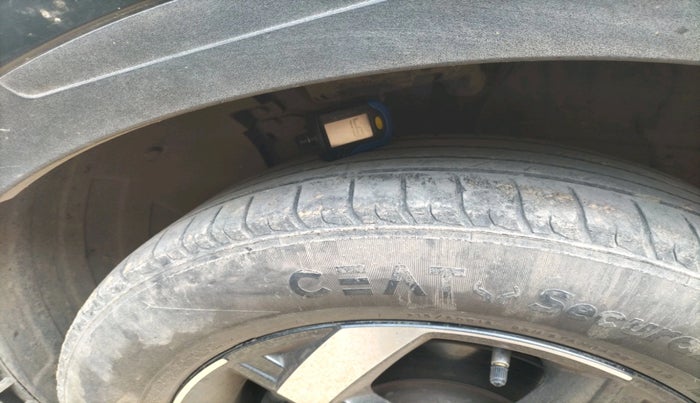 2019 Hyundai VENUE SX 1.0 TURBO, Petrol, Manual, 59,073 km, tyre