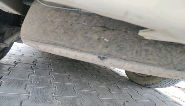 2016 Mahindra Scorpio S6 PLUS 1.99, Diesel, Manual, 2,22,087 km, tyre