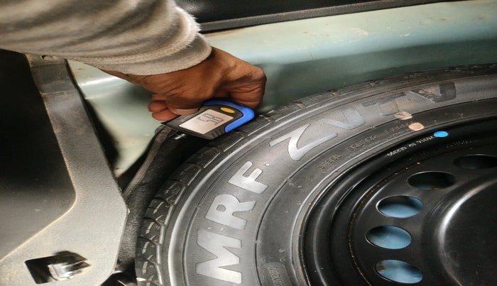 2016 Maruti Baleno ZETA CVT PETROL 1.2, Petrol, Automatic, 72,647 km, tyre