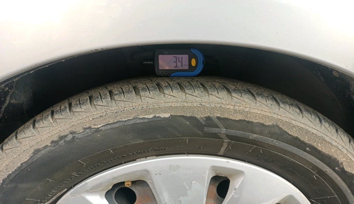 2013 Hyundai i10 MAGNA 1.2, Petrol, Manual, 86,986 km, tyre