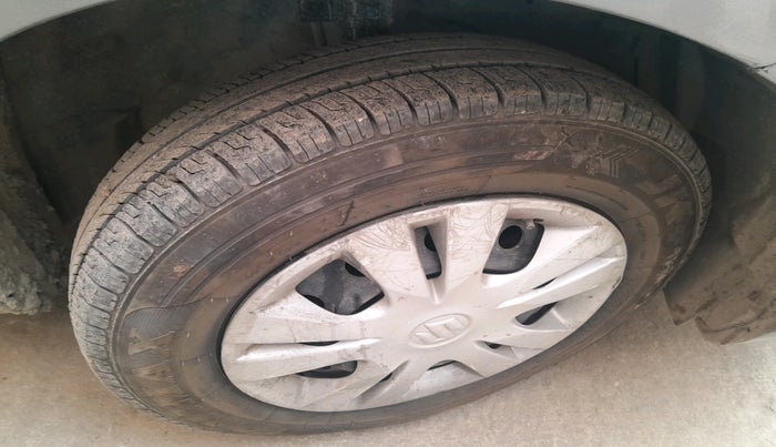 2013 Maruti Swift Dzire VDI, Diesel, Manual, 1,19,003 km, tyre