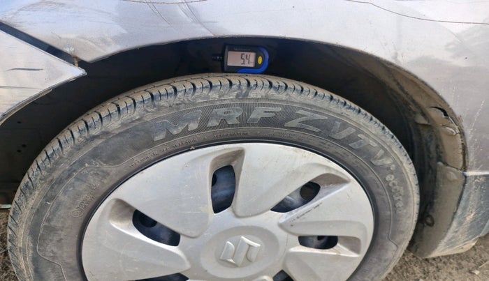 2015 Maruti Celerio VXI, Petrol, Manual, 1,67,165 km, tyre