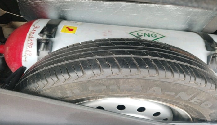 2021 Maruti New Wagon-R LXI CNG (O) 1.0, Petrol, Manual, 1,13,006 km, tyre