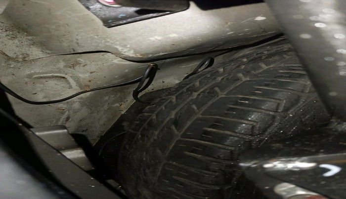 2017 Maruti Alto K10 LXI CNG (AIRBAG), Petrol, Manual, 91,825 km, tyre