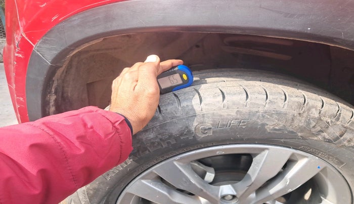 2016 Maruti Vitara Brezza ZDI, Diesel, Manual, 1,19,402 km, tyre