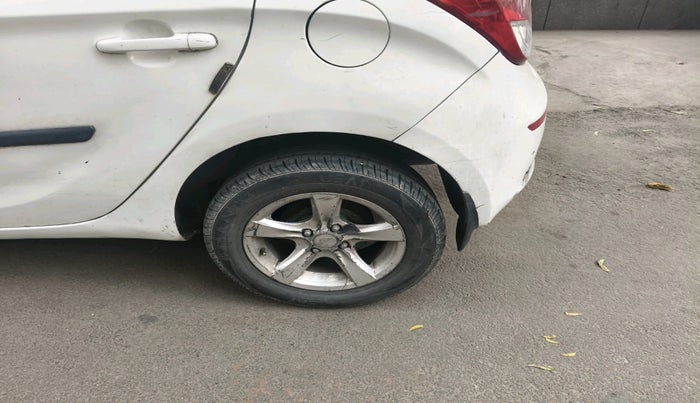 2012 Hyundai i20 SPORTZ 1.2, Petrol, Manual, 1,08,001 km, tyre