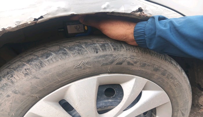 2016 Maruti Wagon R 1.0 VXI, Petrol, Manual, 99,525 km, tyre