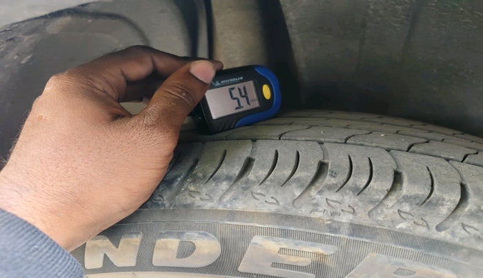 2023 Maruti XL6 ZETA MT, Petrol, Manual, 18,514 km, tyre