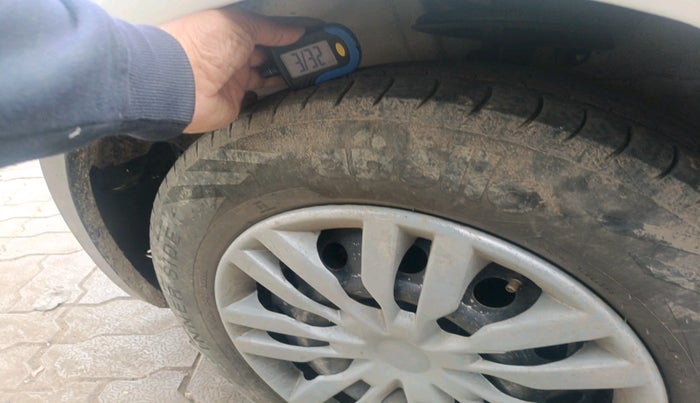 2014 Maruti Swift Dzire LDI, Diesel, Manual, 1,10,553 km, tyre