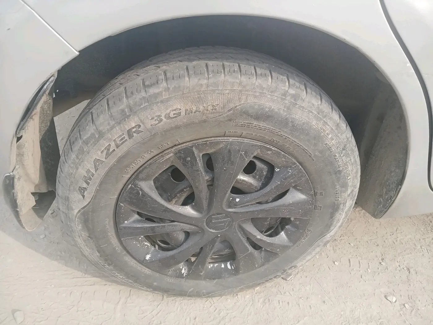 2018 Maruti Swift VDI, Diesel, Manual, 76,462 km, tyre