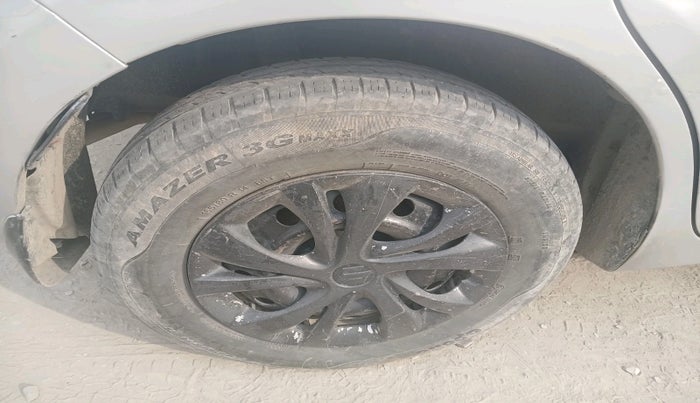 2018 Maruti Swift VDI, Diesel, Manual, 76,462 km, tyre