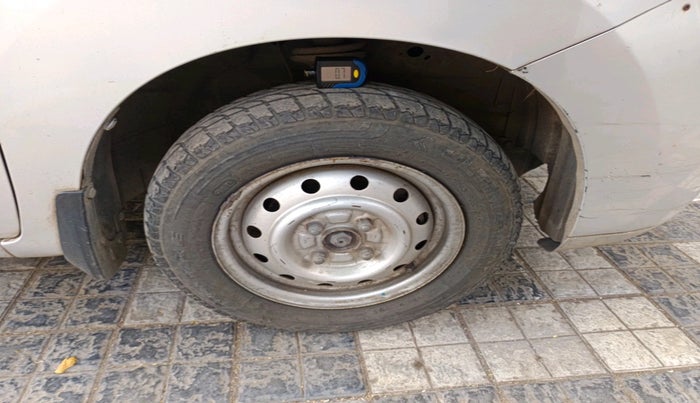 2012 Maruti Wagon R 1.0 LXI CNG, CNG, Manual, 86,505 km, tyre