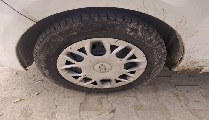 2016 Ford Figo Aspire AMBIENTE 1.5 DIESEL, Diesel, Manual, 1,69,835 km, tyre