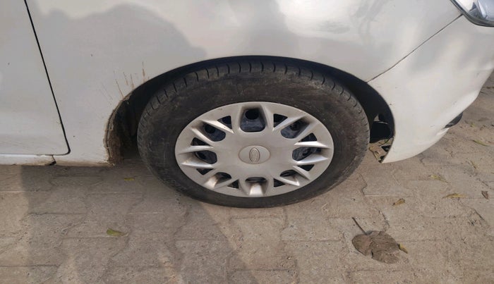 2016 Ford Figo Aspire AMBIENTE 1.5 DIESEL, Diesel, Manual, 1,69,835 km, tyre