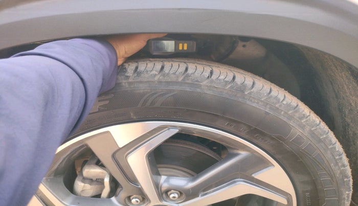 2020 KIA SELTOS HTE 1.5 DIESEL, Diesel, Manual, 23,181 km, tyre