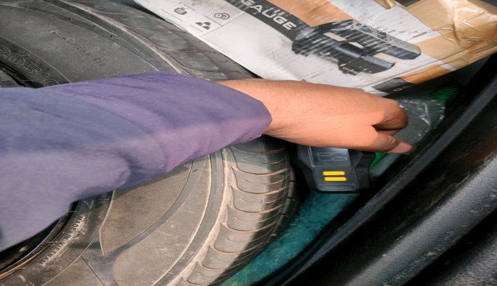 2020 KIA SELTOS HTE 1.5 DIESEL, Diesel, Manual, 23,181 km, tyre