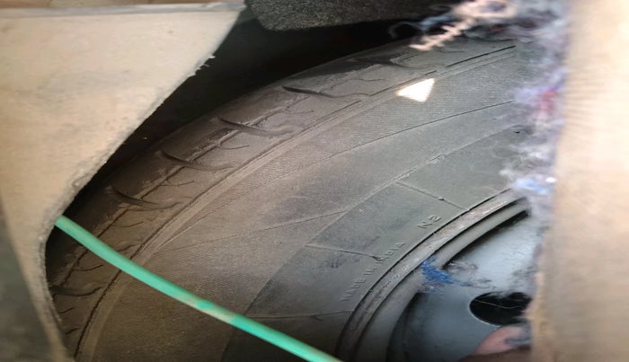 2011 Maruti Wagon R 1.0 LXI, Petrol, Manual, 78,889 km, tyre