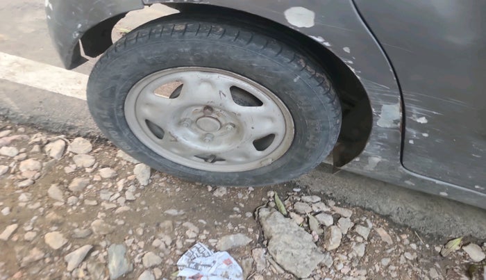 2012 Chevrolet Beat LT LPG, Petrol, Manual, 99,317 km, tyre