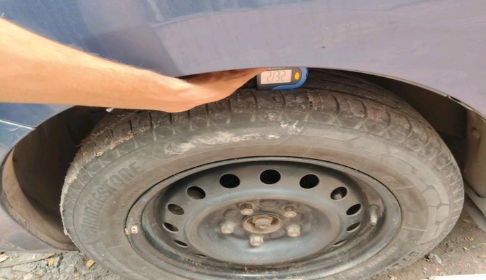 2020 Maruti Ertiga VXI CNG, CNG, Manual, 97,283 km, tyre