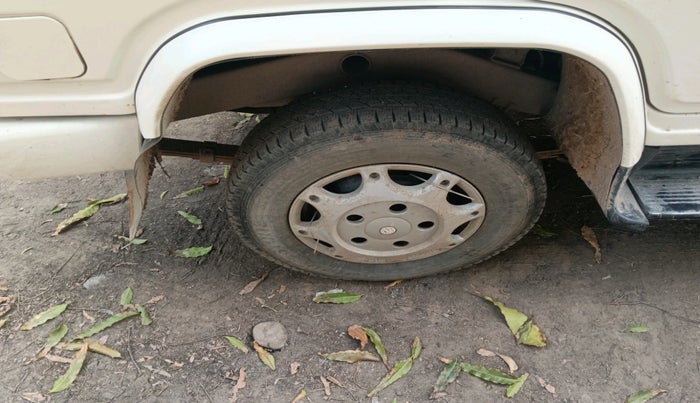 2021 Mahindra Bolero B6, Diesel, Manual, 46,944 km, tyre