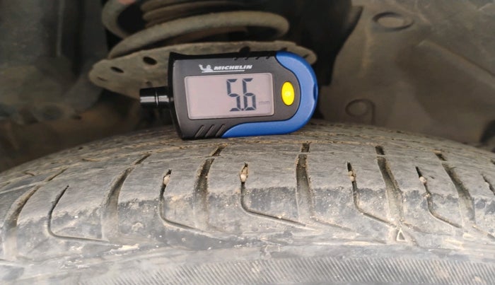 2017 Honda WR-V 1.5L I-DTEC VX MT, Diesel, Manual, 1,28,815 km, tyre