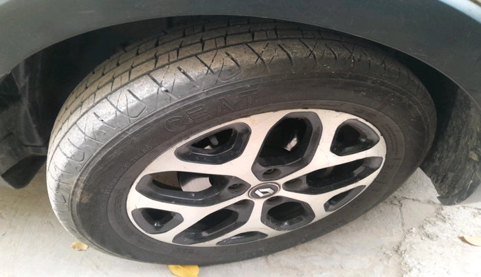 2017 Renault Captur PLATINE DIESEL , Diesel, Manual, 83,356 km, tyre