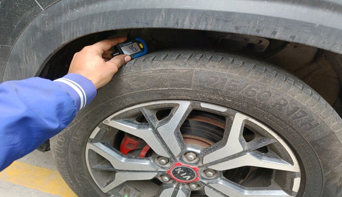 2019 KIA SELTOS GTX PLUS DCT 1.4 PETROL, Petrol, Automatic, 1,10,932 km, tyre