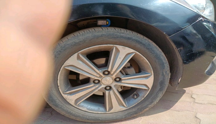 2017 Hyundai Verna 1.6 SX (O) CRDI MT, Diesel, Manual, 1,30,188 km, tyre