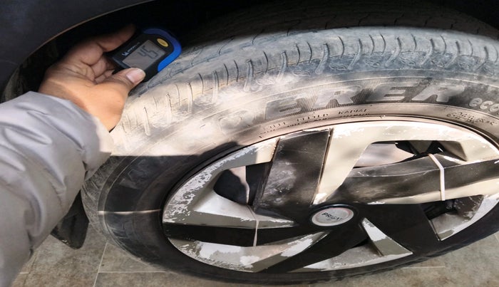 2021 Nissan MAGNITE XL, Petrol, Manual, 22,862 km, tyre