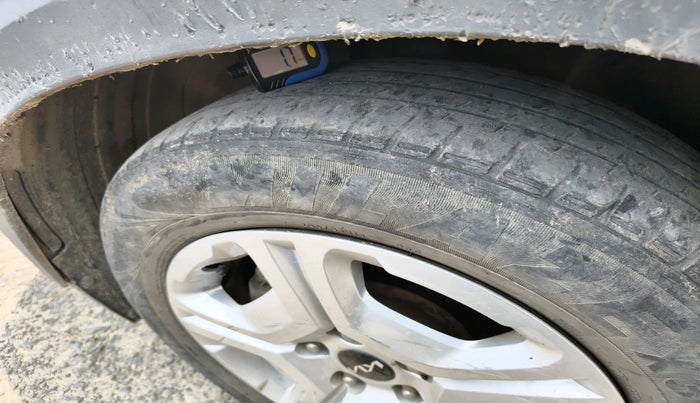 2022 KIA SONET HTK PLUS 1.2, Petrol, Manual, 99,640 km, tyre