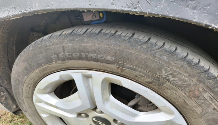 2022 KIA SONET HTK PLUS 1.2, Petrol, Manual, 99,640 km, tyre